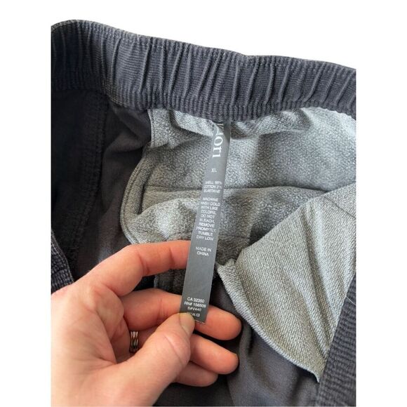 Vuori Optimist Corduroy Pants size XL 29.5” Charcoal Gray - Picture 6 of 12